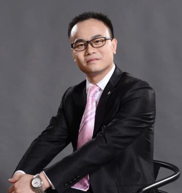 从平凡到卓越二师兄-李小春.jpg