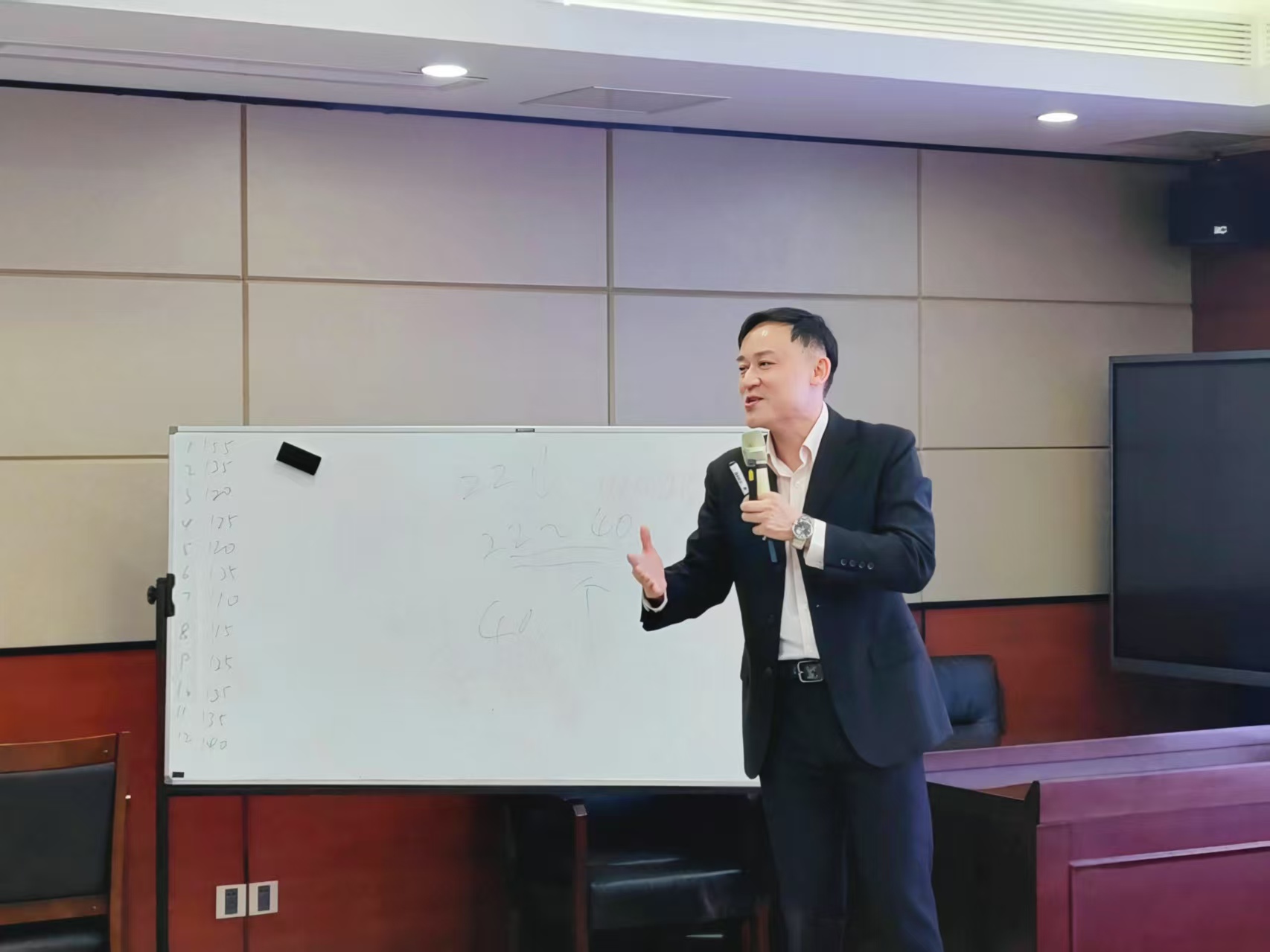 微信图片_20250925085300_39_27.jpg